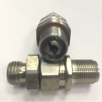 Шарнирное соединение для окрасочных пистолетов